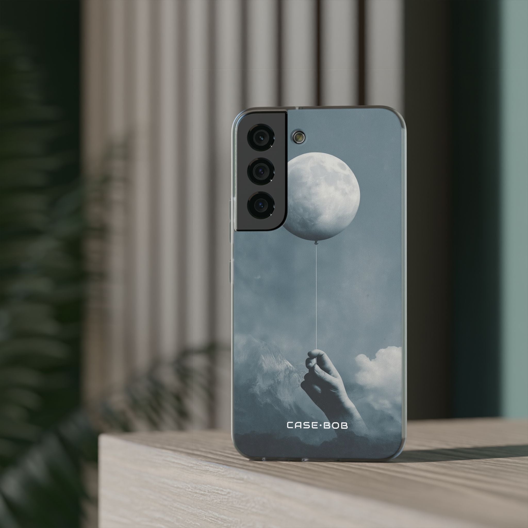 Moon Balloon Samsung S22 - Soft