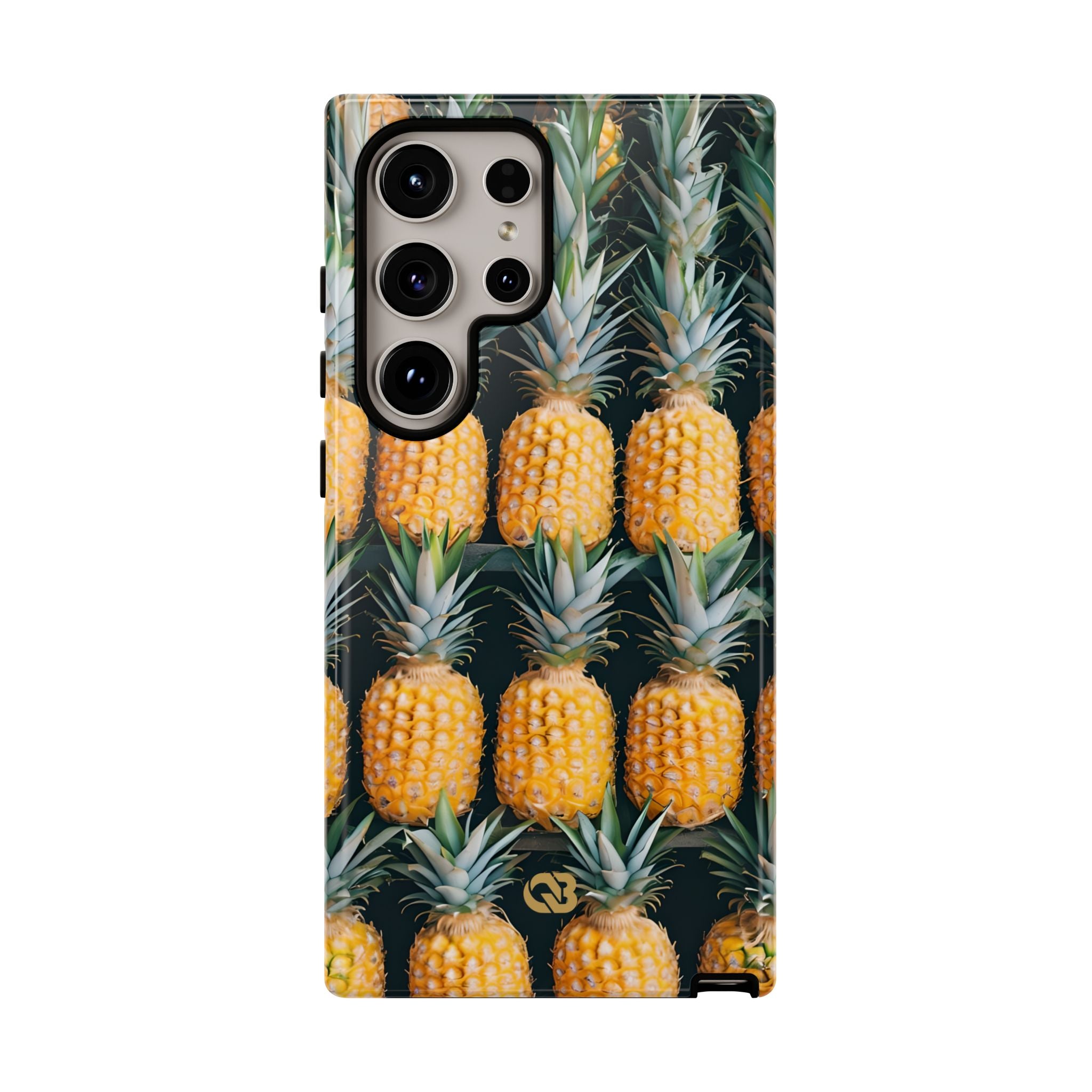 Filas de piñas doradas