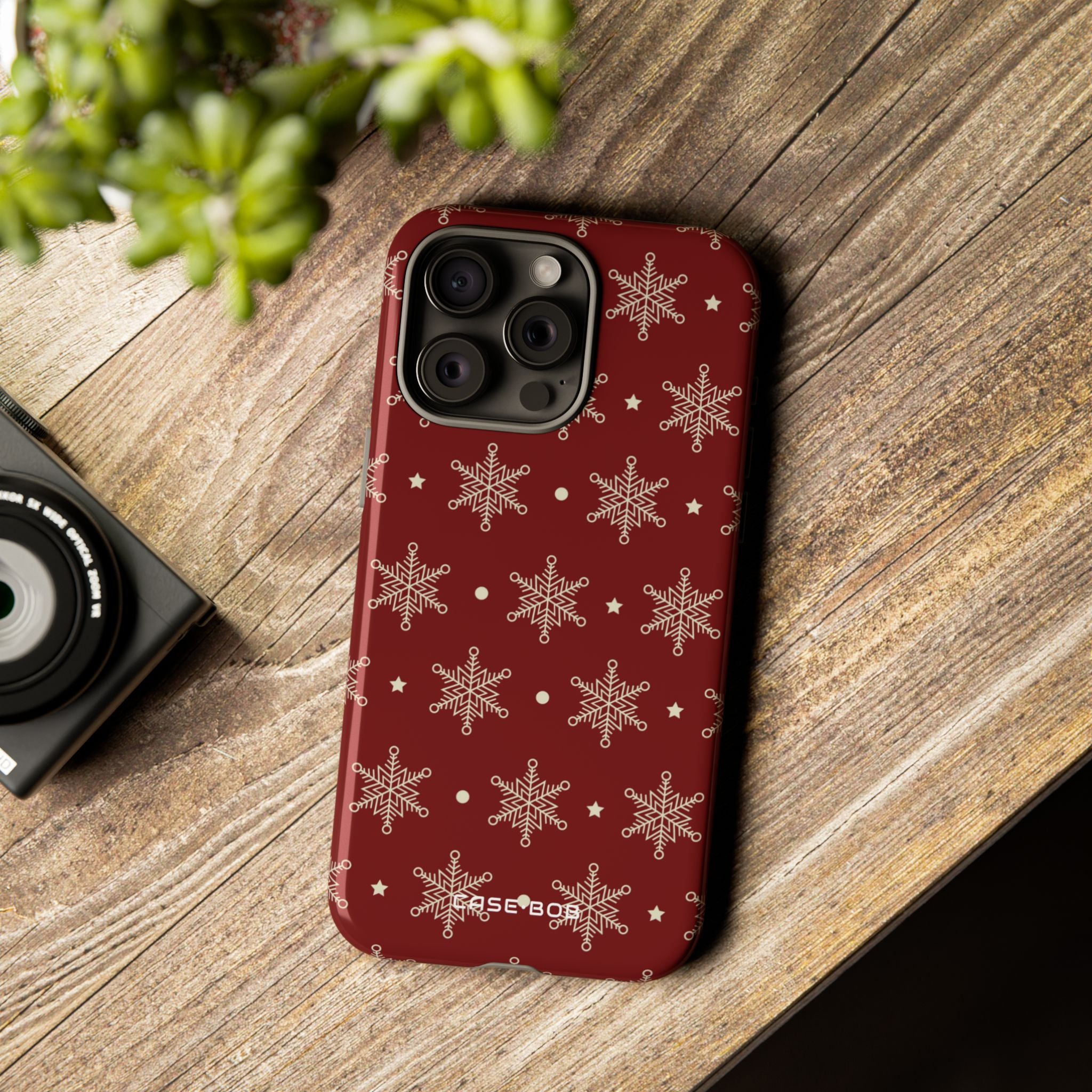 Cream Snowflake Crimson iPhone 15 Pro Max Skal - Tough