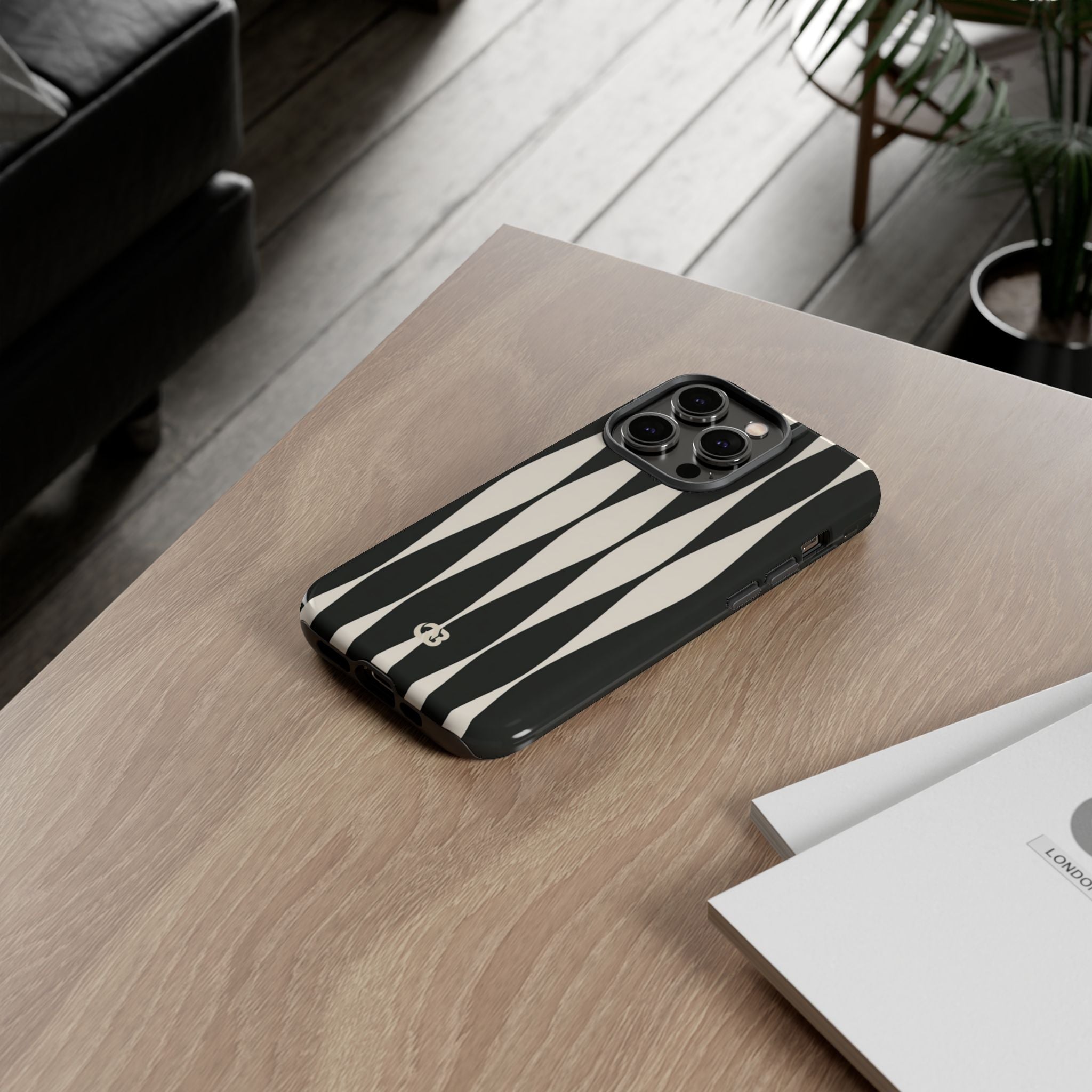 Black Tough Phone Case for iPhone - Ivory Spindle Grid
