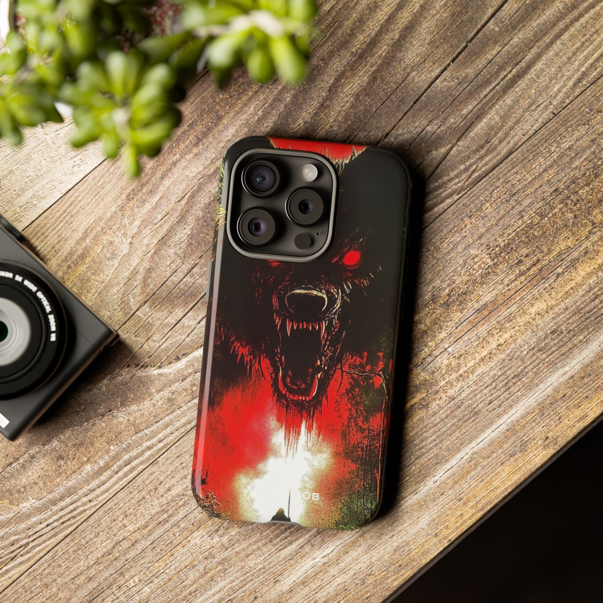 Crimson Wolf iPhone 15 Pro - Kova suojakotelo