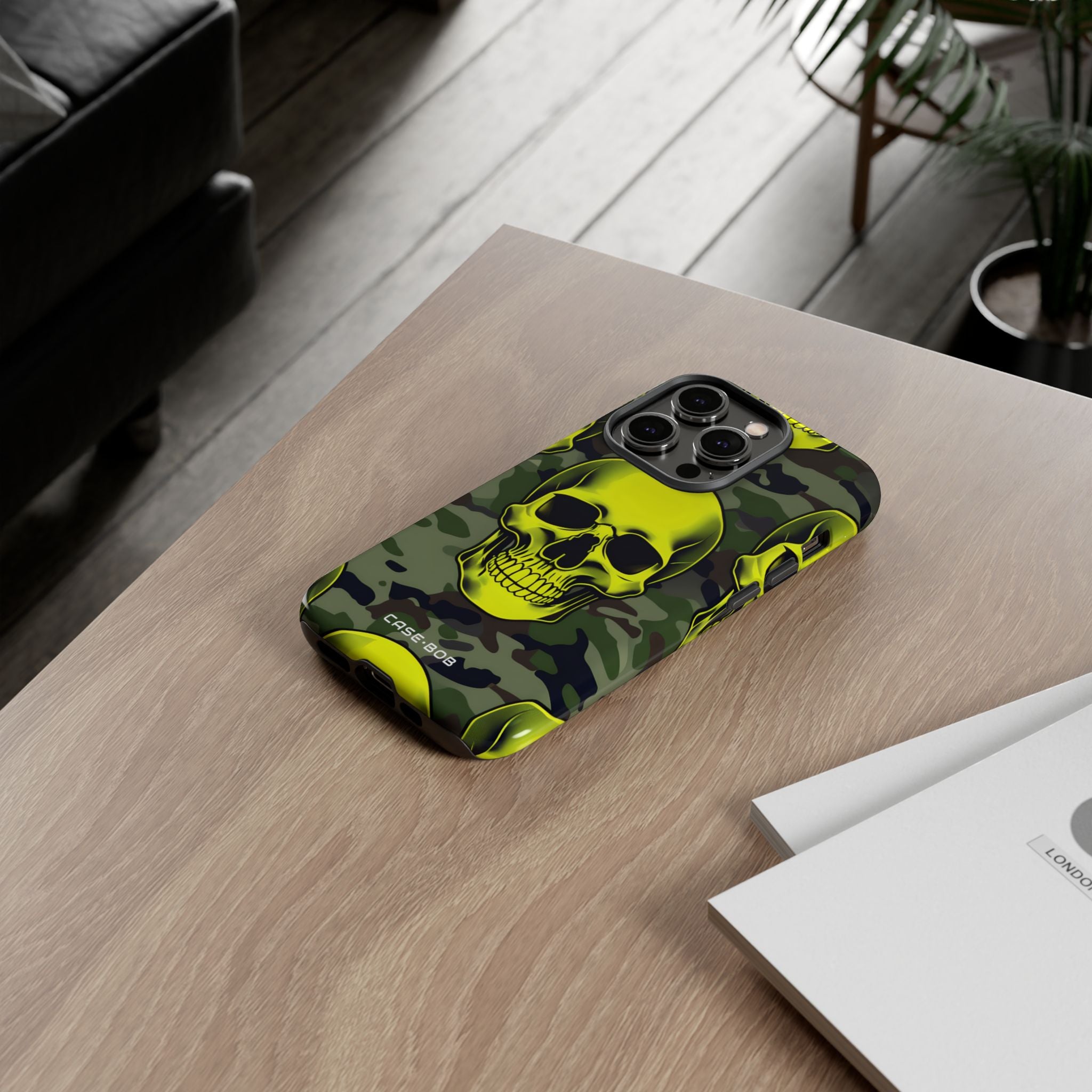 Neon Skull Camo iPhone 14 Pro - Kova suojakotelo