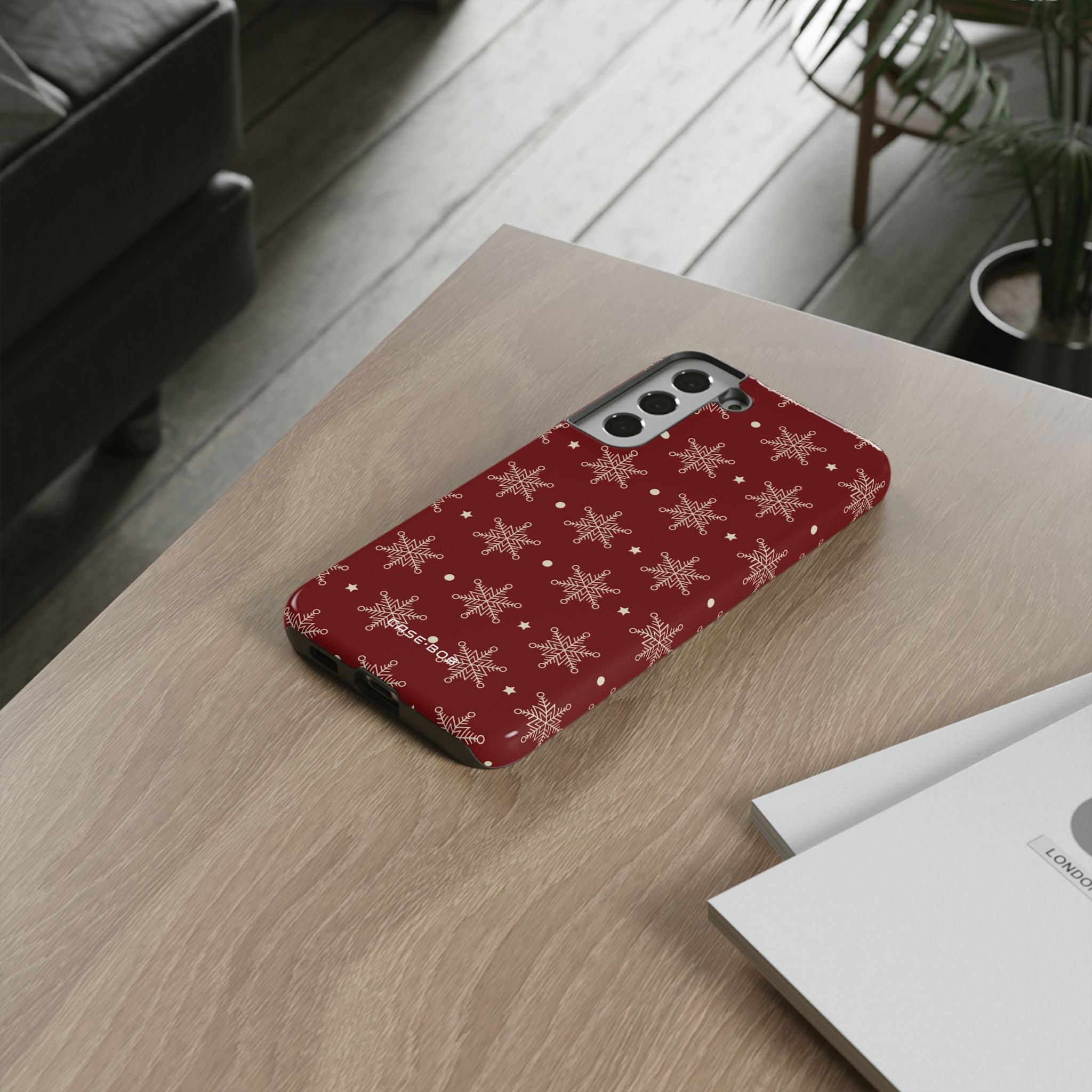 Cream Snowflake Crimson Samsung S22 Plus Skal - Tough