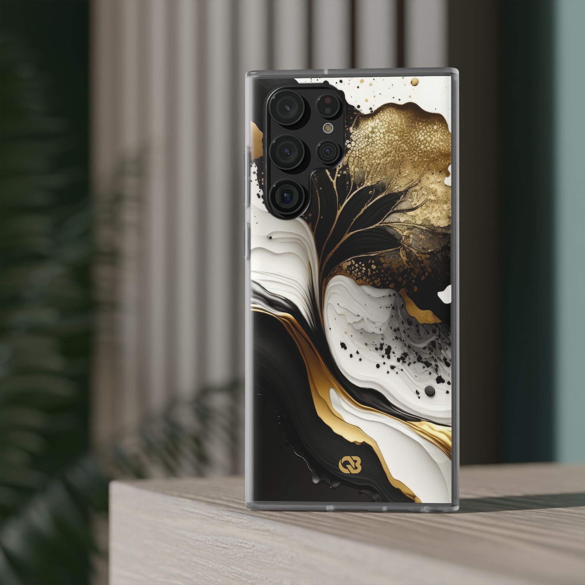 Molten Onyx Gold · Soft