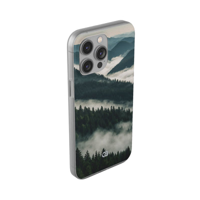 Misty Pine Peaks · Soft Hoesje voor iPhone