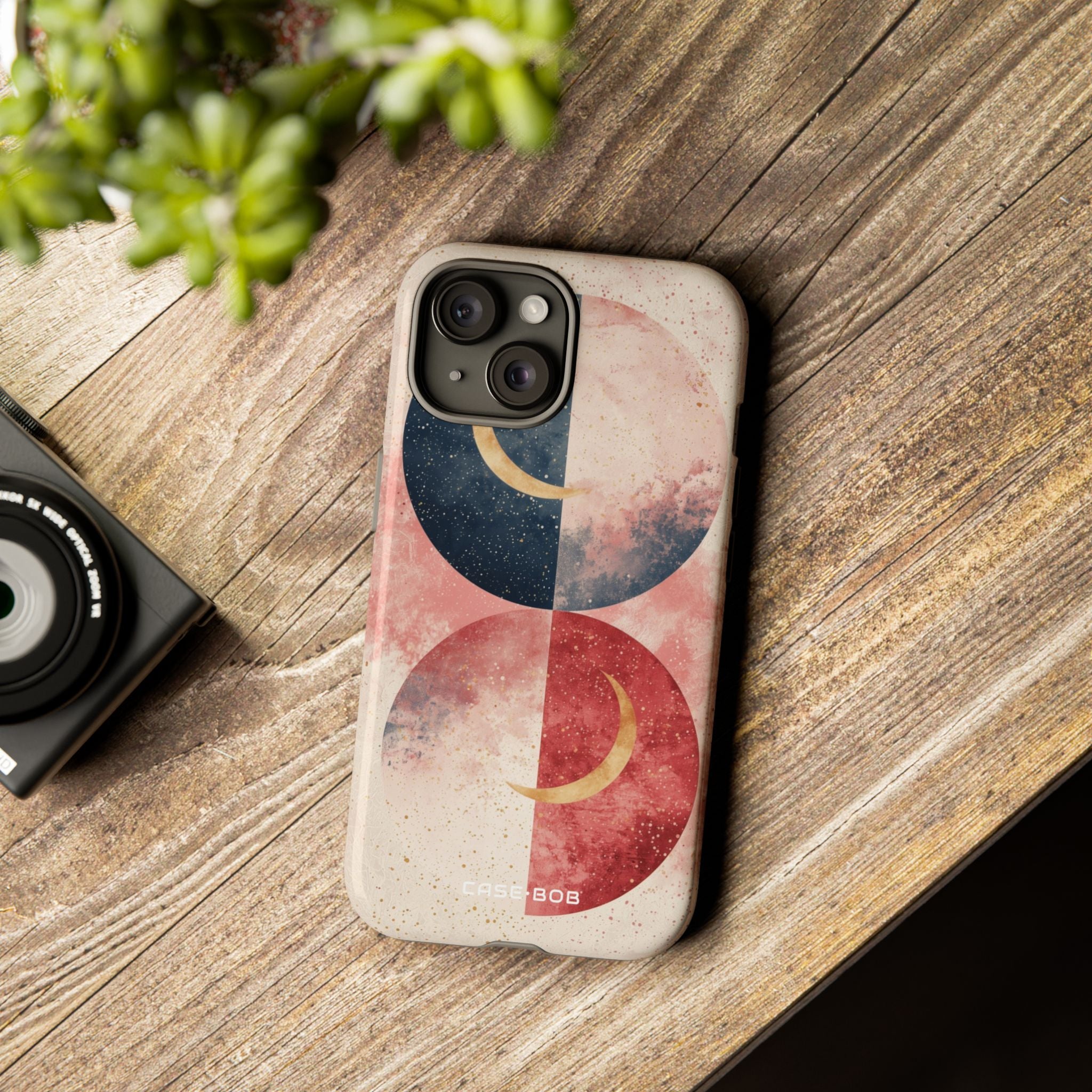 Golden Crescent Circles iPhone 15 Skal - Tough