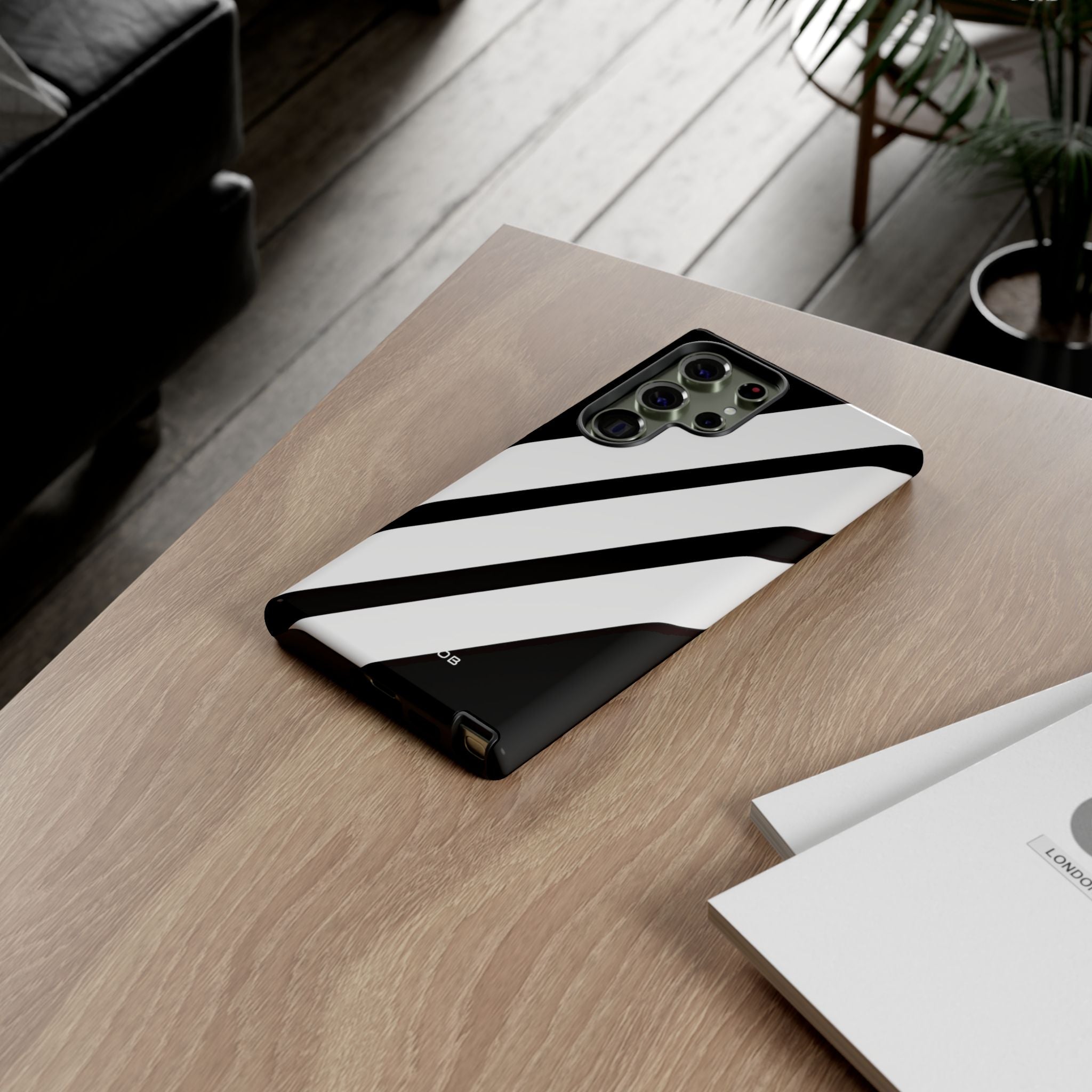 Diagonal Bands Noir Samsung S23 Ultra Case - Tough