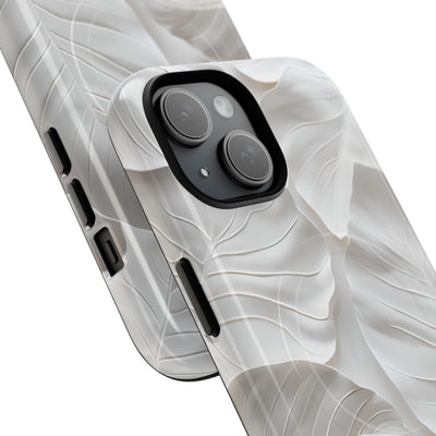 Sculpted Ivory Leaves · Tough+ Hoesje voor iPhone · Magsafe