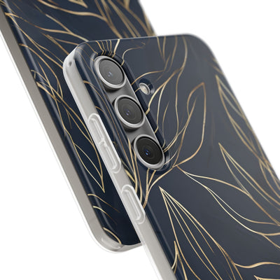 Gilded Navy Foliage · Soft Handyhülle für Samsung
