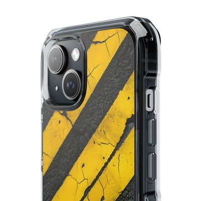 Cracked Hazard Stripes · Impact Telefoncover for iPhone · Magsafe