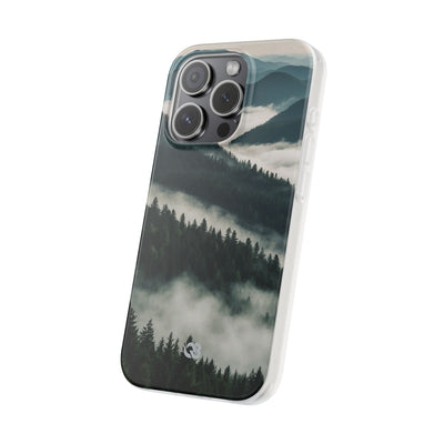Misty Pine Peaks · Soft Hoesje voor iPhone
