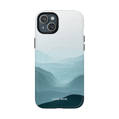 Teal Mist Mountains iPhone 15 Plus Skal - Tough+