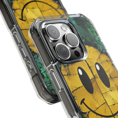 Fractured Yellow Grin · Impact Magsafe